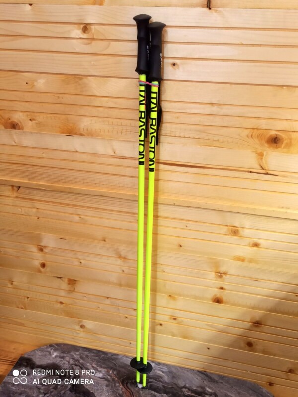 NOVÉ PALICE ITALBASTONI NEON YELLOW 105CM